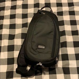 Think Tank TurnStyle 5 V2.0 one strap backpack